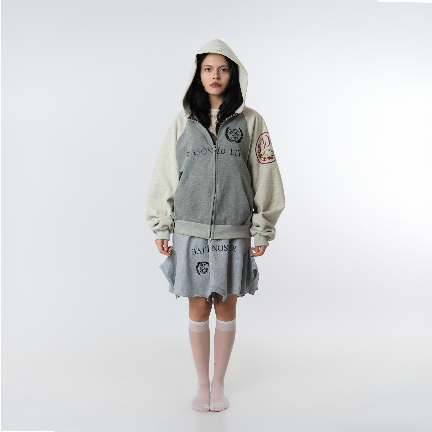 DROP 11 FALDA TSHIRT RTL - GRIS